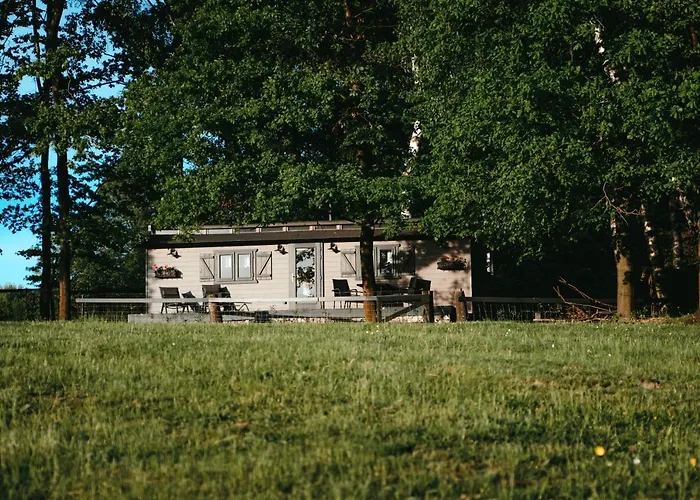 Semesterbostad U Lesa Ranch Na Hranici *